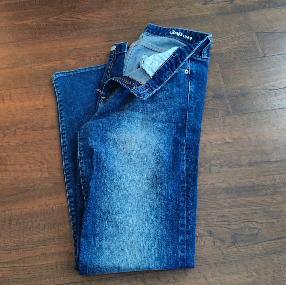 Women's Gap 1969 Boot cut jeans size 31R medium wash